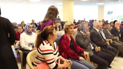 Kur'an-ı Kerim Öğrenen Miniklere Tablet Hediyesi