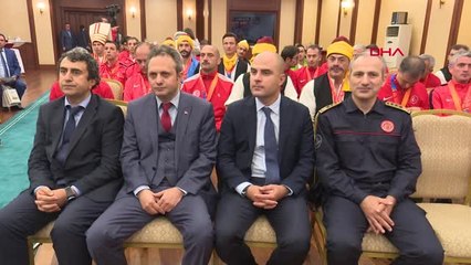 İstanbul İbb Başkanı Mevlüt Uysal Başarılı İtfaiyecileri Ödüllendirdi