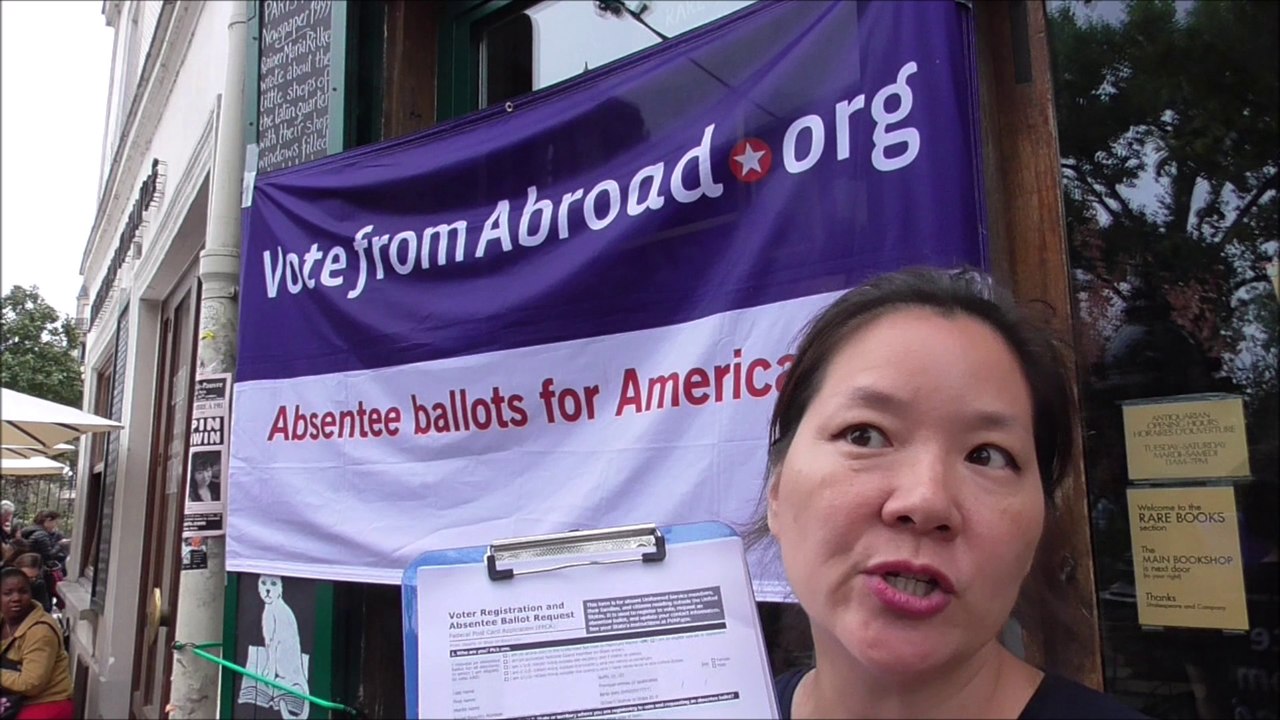 In Paris, Shakespeare Watches Over Americans Registering to Vote