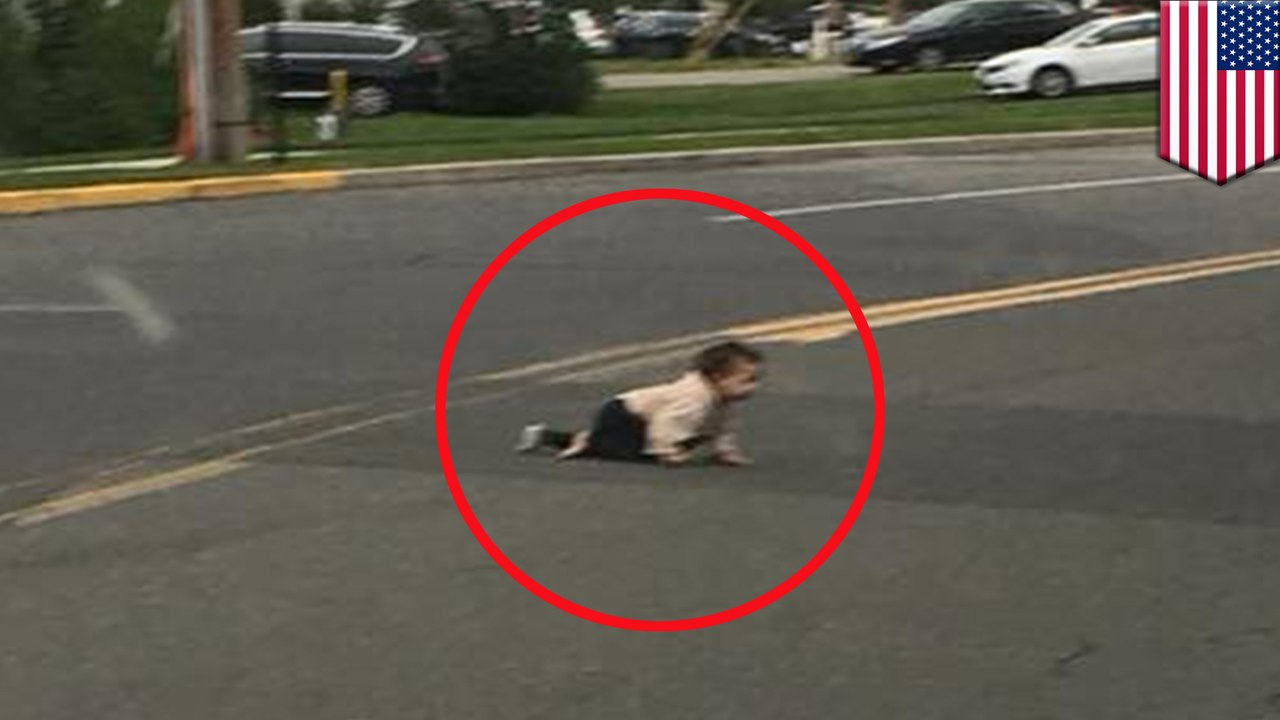 Viral photo shows baby crawling across Lakewood road