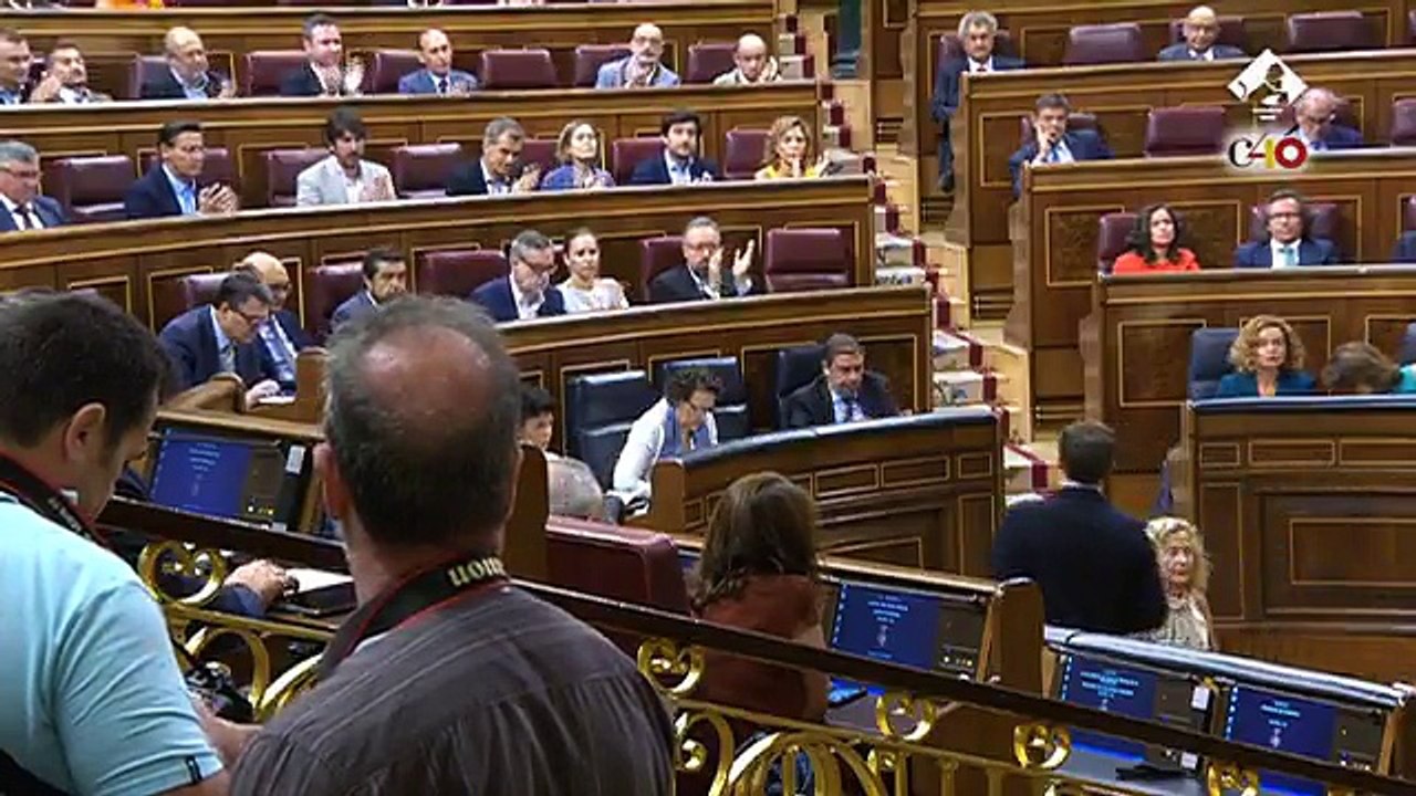 SesiónDeControl El diputado @CiudadanosVille de @CsCongreso pregunta a la vicepresidenta del Gobierno, @carmencalvo_