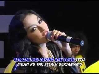 Elsa Safira - Selimut Tetangga (Official Music Video)