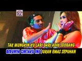 Ana Lorizta feat U'us Lawak - Memori Daun Pisang (Official Music Video)