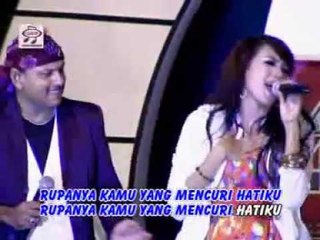 Suliana feat Yus Yunus - Berdayung Cinta (Official Music Video)