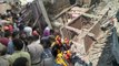 New Delhi : 3 Storey Building in Ashok Vihar collapses, People Injured | Oneindia News