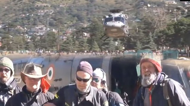 Himachal Pradesh Rains : IAF rescues 5 foreign Nationals | Oneindia News