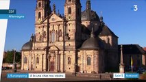 Eurozapping : l'Église demande pardon, Adolf Hitler cartonne