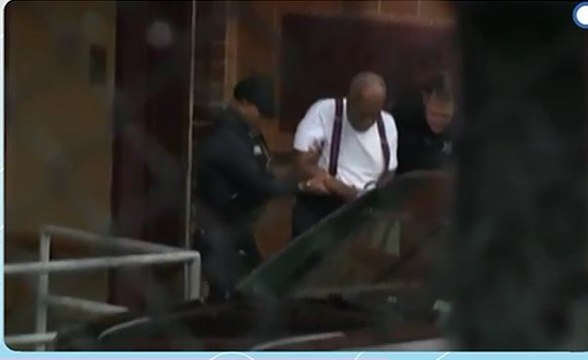 Καταδικάστηκε ο Μπιλ Κόσμπι: Με χειροπέδες στη φυλακή για βιασμούς και εμπόριο ναρκωτικών