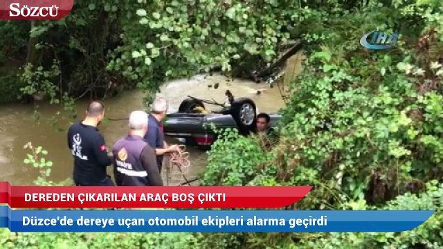 Dereye uçan lüks otomobil polisi alarma geçirdi
