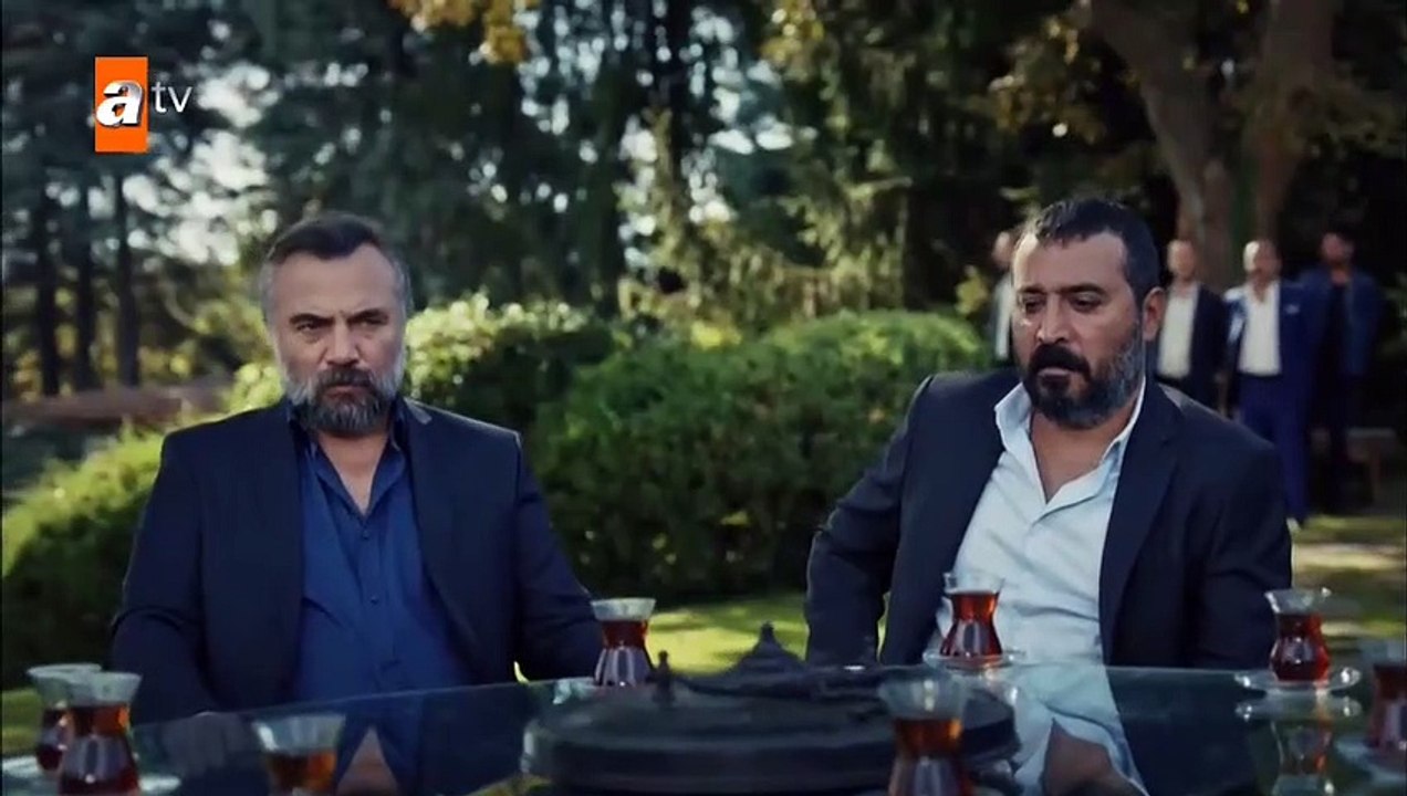 قطاع الطرق لن يحكموا العالم الموسم الرابع مترجم...