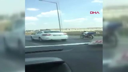 Mersin Motosikleti, Üzerine Yatarak Sürdü