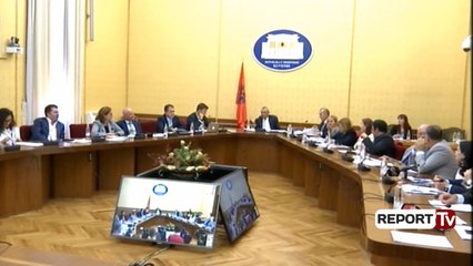 Vettingu në politikë/Rrëzohet nisma e PD. PS: Të kalojë më parë nga Venecia