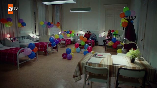 Umutları tükenen kızlar! - Kırgın Çiçekler 72.Bölüm