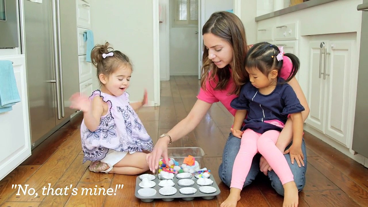 PLAY | 3 Toddler Kitchen Activities (So You Can Make Dinner!)