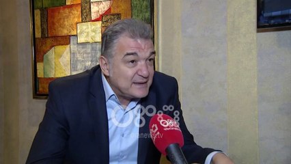 Ora News - Teatri pret Metën, konstitucionalisti Gjata: Presidenti ka të drejtë ta rikthejë