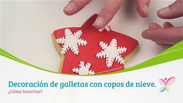 Decoración de galleta con copos de nieve