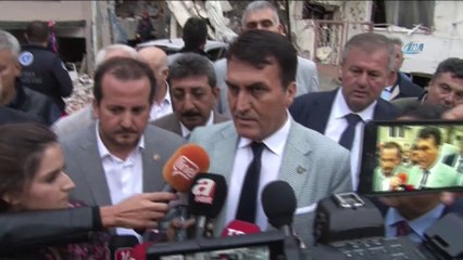 Kaymakam ve başkan patlama bölgesinde inceleme yaptı