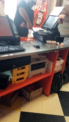 Man Robs Pizza Joint in Broad Daylight