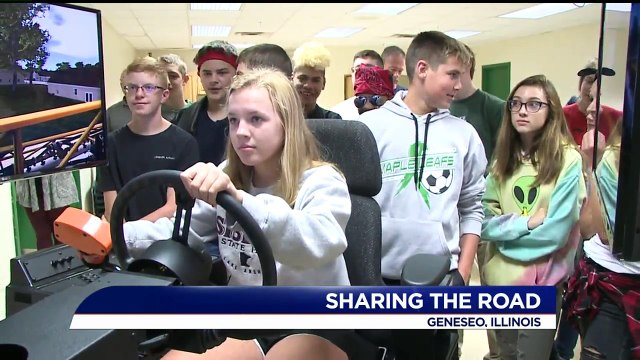 Simulation Teaches Teen Drivers to Share the Roads with Farm Equipment