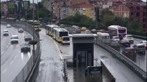 Metrobüs kazası - İSTANBUL