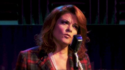 Rosanne Cash - I'm Movin' On
