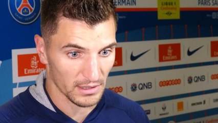 7e j. - Meunier : "La Ligue 1 augmente de niveau grâce au PSG"
