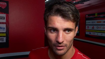 7e j. - Dubois : "Important de rester solide derrière"