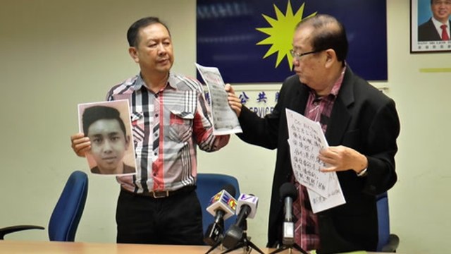 Furniture maker disowns son over gambling debt