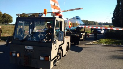Philippeville: le rond-point de Vodecée a retrouvé son avion de chasse