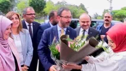 Bakan Kasapoğlu'ndan Sporculara Mesir Macunu Tavsiyesi