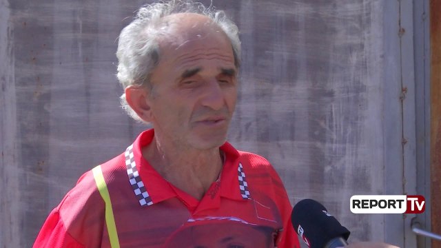 Report Tv-Tiranë, digjet një banesë, nxirret e moshuara, dyshohet se vendosi zjarrin qëllimisht