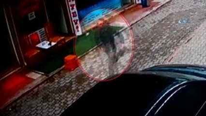 Silahlı Saldırıya Uğrayan Şahıs Hayatını Kaybetti...saldırgan Kamerada