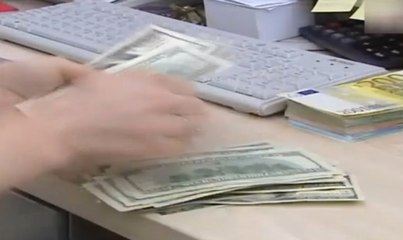 Dolar, Son 1 Aydaki En Düşük Seviyesini Gördü