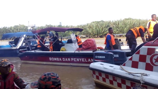 Three dead, two seriously injured in passenger boats collision