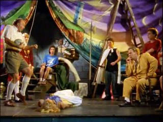 Round The Twist S04E01 Welcome Back