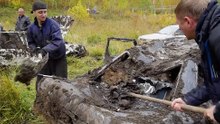 ЗАВОДИМ АВТО ПОСЛЕ 1 ГОДА ПОД ЗЕМЛЁЙ ☠️