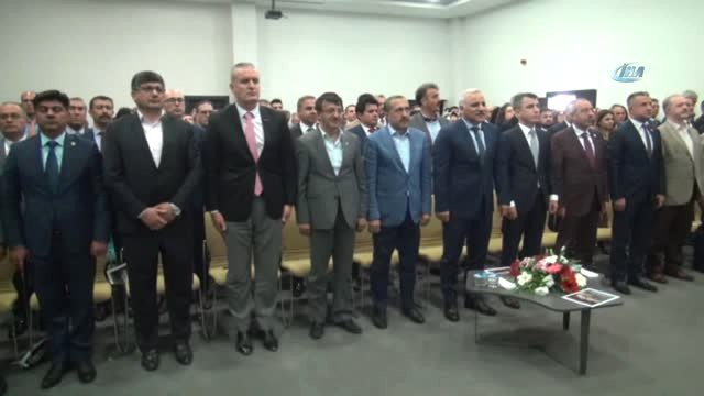 9. Van Doğu Anadolu Turizm ve Seyahat Fuarı Açıldı