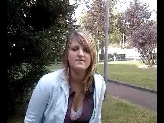 Julia- Escuse moi maman