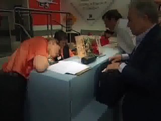 Airline UK Easyjet TV Show - S03E08