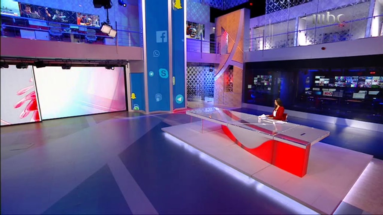 أحياء محافظة جدة.. آلاف الحفر في بعض شوارعها ومجاري الصرف الصحي "غير مغطاة"تقرير الزميل سلطان السلمي#نشرة_التاسعة