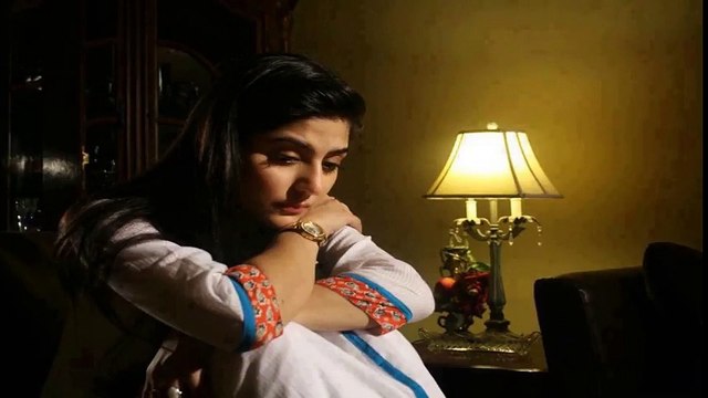 Kücücük Bir Odada Aglarim Bir Başima -Super !!! - 2017