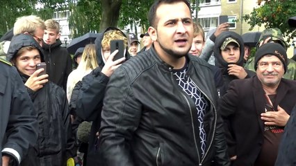 "Jeg har 2 biler og en lejlighed i Tyrkiet, din fucking luder!"