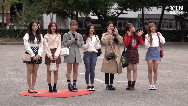 [Y영상] 오마이걸, 아침부터 상큼 미모 폭발 ’남심 저격’ (뮤직뱅크 출근길) / YTN