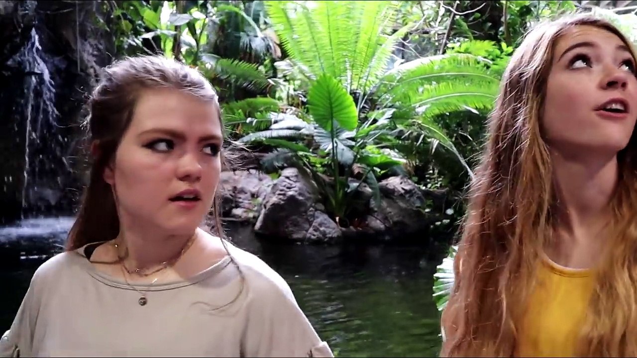 Lost In The Jungle - A Family Fun Adventure Story / That YouTub3 Family