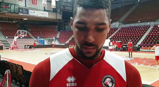 Mickaël Var intérieur du Sluc Nancy avant le 3e match de leaders coup entre Nancy et Aix-Maurienne