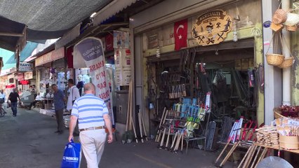 Kemeraltı'nın demircisi ürünlerini internetten satıyor - İZMİR