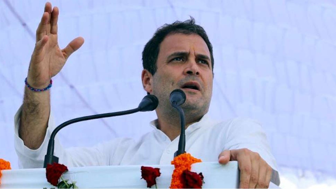 MP Election 2018:Rahul Gandhi ने किसानों की कर्जमाफी पर PM Modi पर बोला हमला | वनइंडिया हिंदी