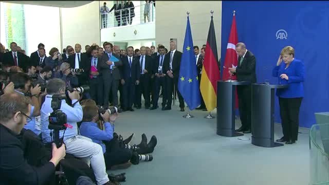 Erdoğan: Vize Serbestisi Konusunda Kalan 6 Kriteri En Kısa Zamanda Yerine Getirmeyi Planlıyoruz