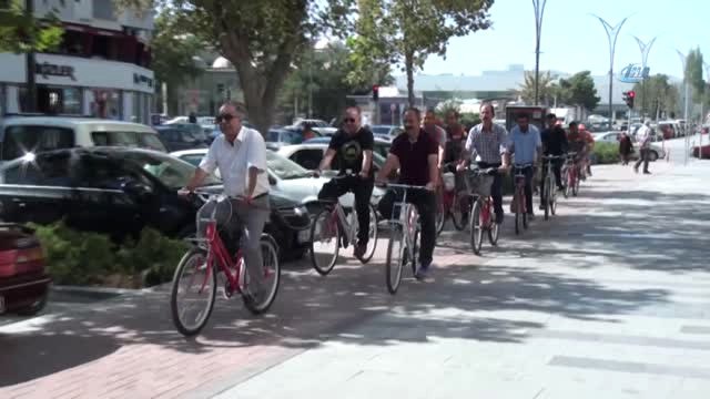 Kırşehir Belediye Başkanı Bahçeci: Halka Bisiklete Bin Deyip Biz Makam Aracı Kullanmıyoruz