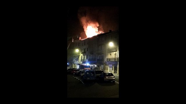Incendie en centre-ville de Privas : aucun blessé, 100 m² de toiture détruite